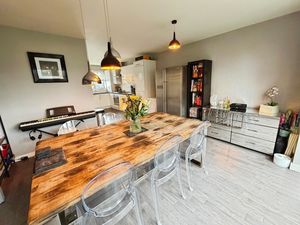 Photo 15- click for photo gallery